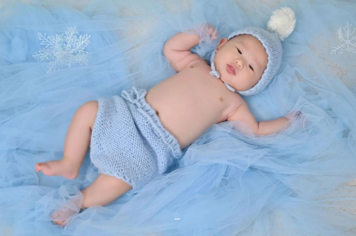 平邑摸孕妇肚子沾喜气
